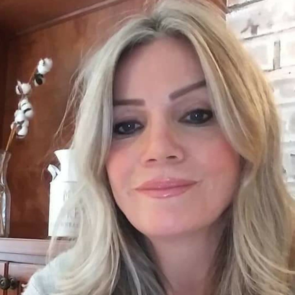 Meet your Posher, Teresa